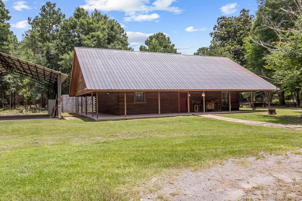 245 Pr 8368 Spurger, TX 77660