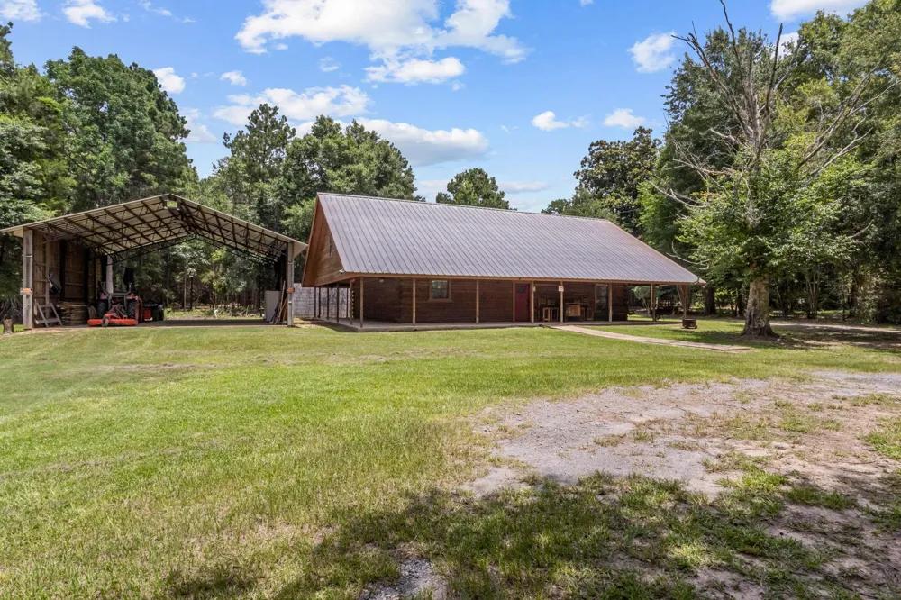 245 Pr 8368 Spurger, TX 77660