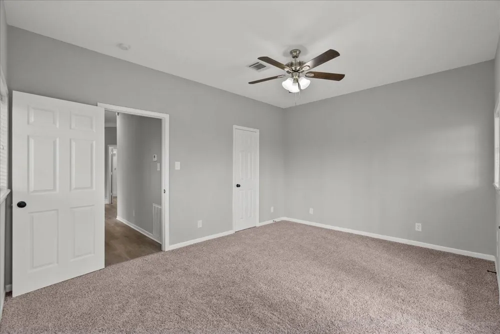 401 Paradise Drive Coldspring, TX 77331