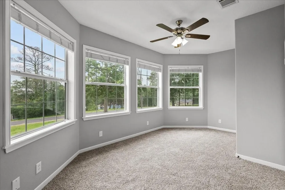 401 Paradise Drive Coldspring, TX 77331