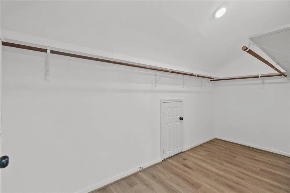 401 Paradise Drive Coldspring, TX 77331