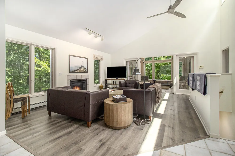 5410 W Oak Ridge Drive Ludington, MI 49431