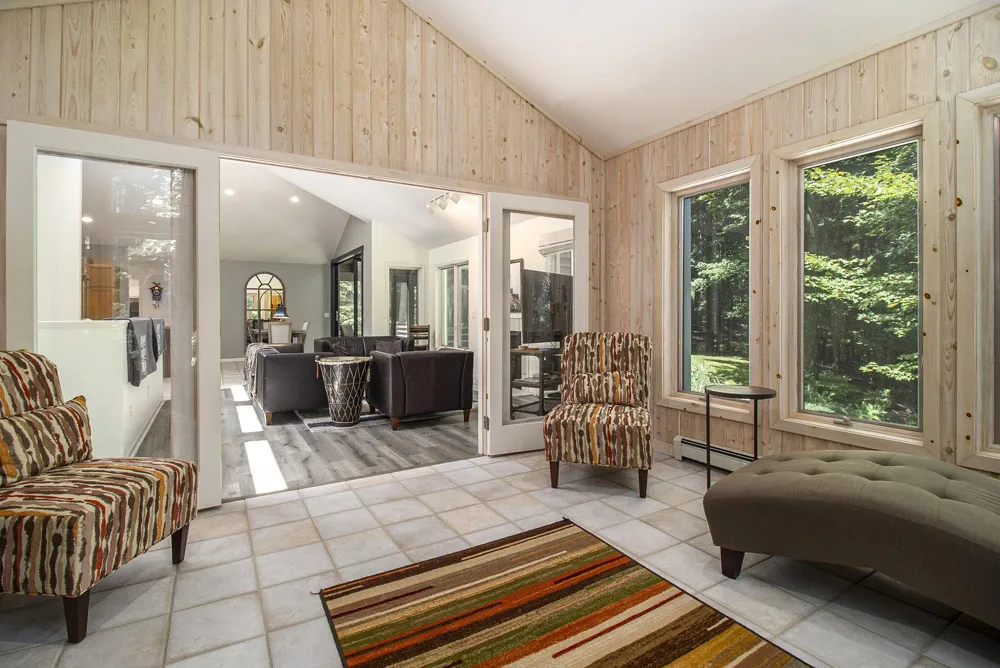 5410 W Oak Ridge Drive Ludington, MI 49431