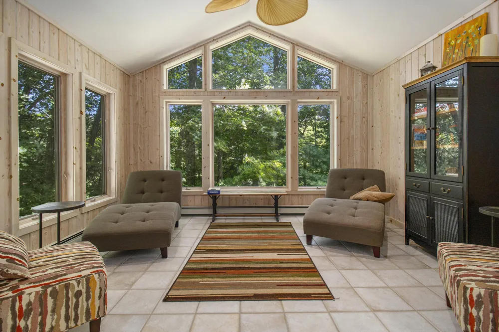 5410 W Oak Ridge Drive Ludington, MI 49431