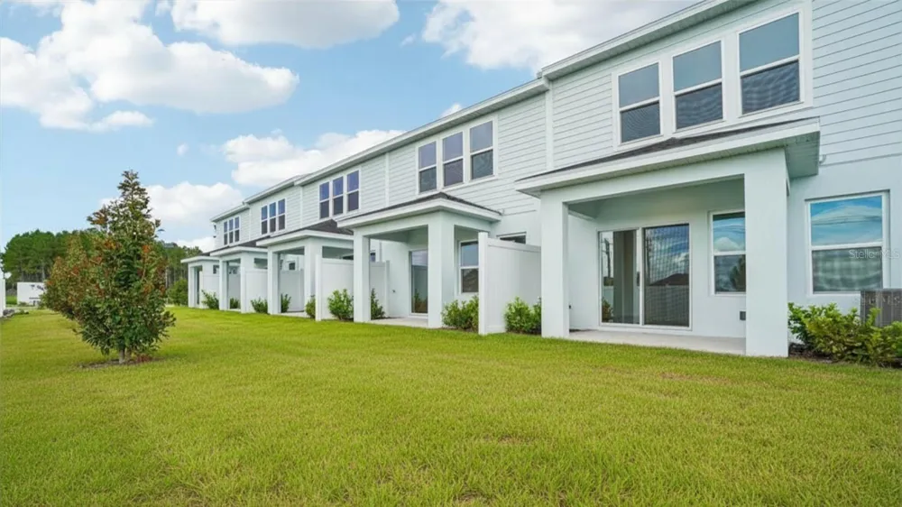 6868 HOLCOMBE DOWN DRIVE Zephyrhills, FL 33541