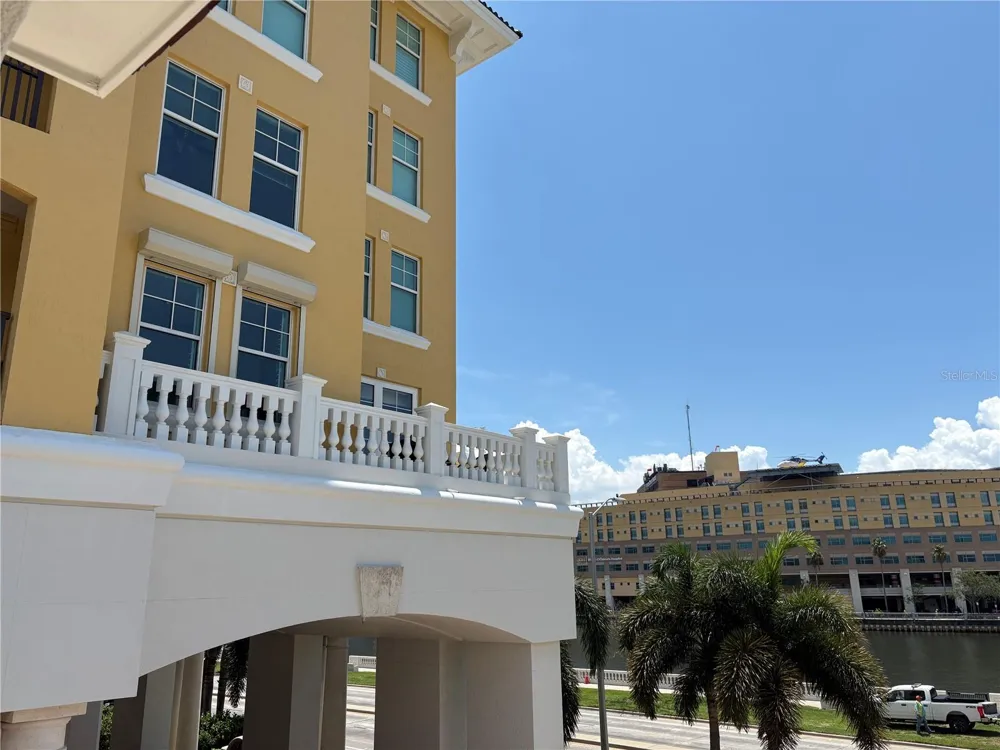 345 BAYSHORE BOULEVARD #403 Tampa, FL 33606