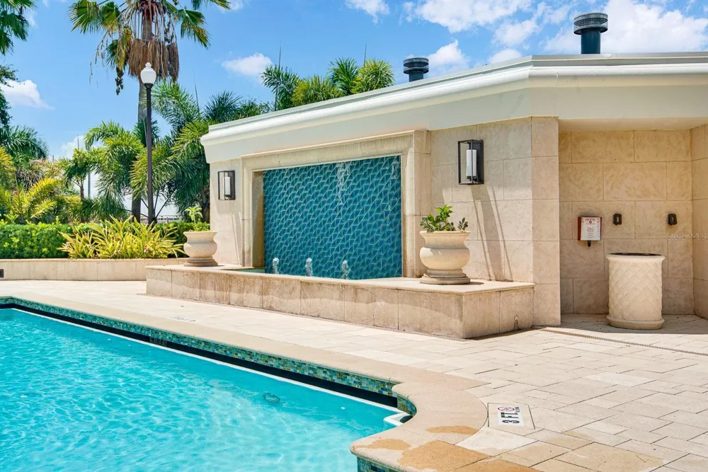345 BAYSHORE BOULEVARD #403 Tampa, FL 33606