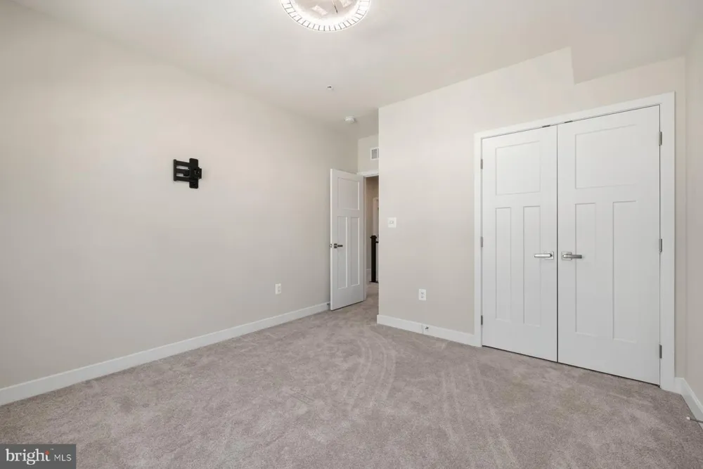 170 LAWNDALE DRIVE Bowie, MD 20716