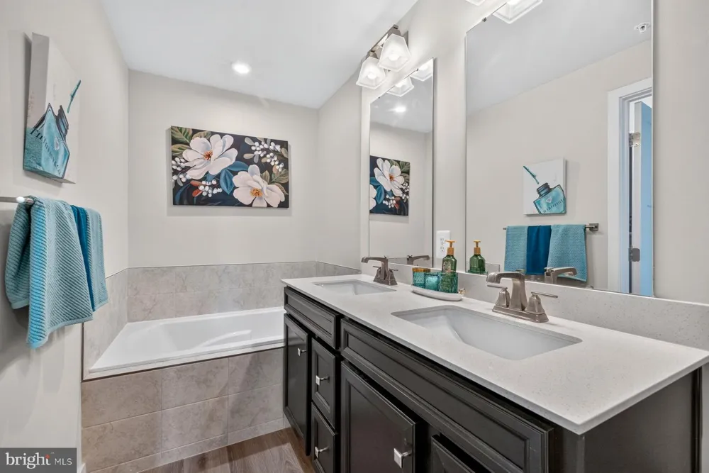 170 LAWNDALE DRIVE Bowie, MD 20716
