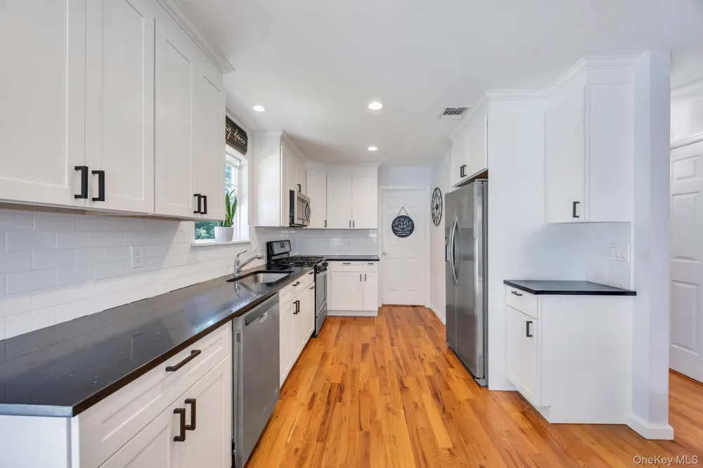 5 The Green #B Shirley, NY 11967