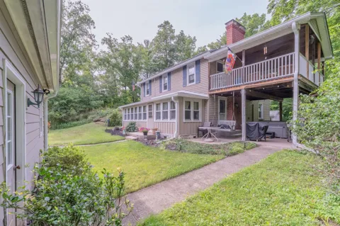 542 Blue Mountain Road