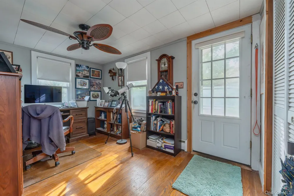 542 Blue Mountain Road Saugerties, NY 12477
