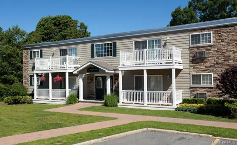110 Magaw Place #A01