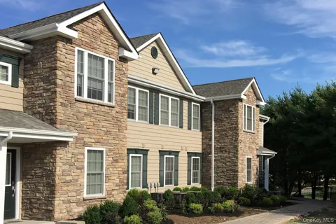 405 Vista View Drive #405