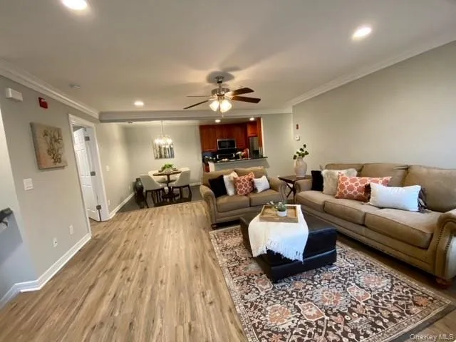 405 Vista View Drive #405 Farmingville, NY 11738
