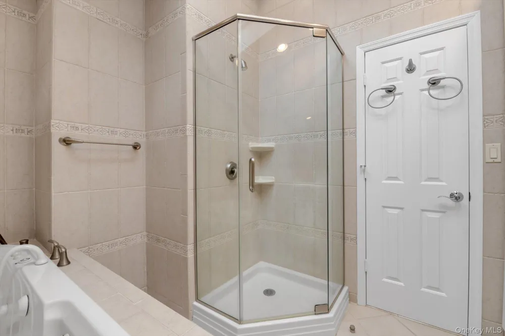 189 Regent Drive Lido Beach, NY 11561