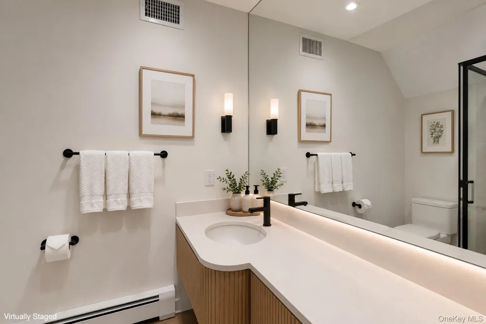 189 Regent Drive Lido Beach, NY 11561