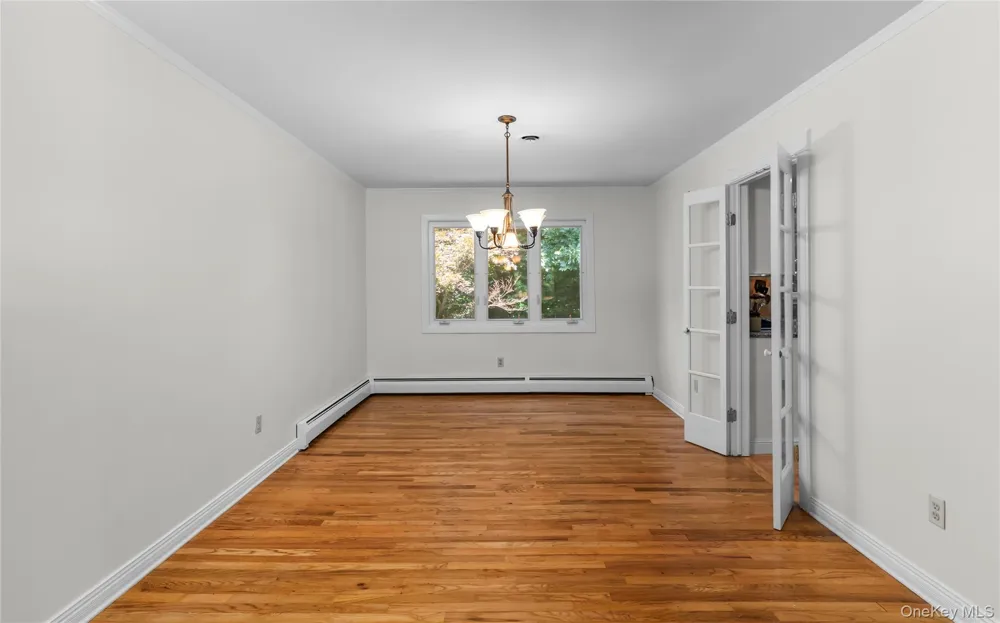 12 Sickletown Road Pearl River, NY 10965