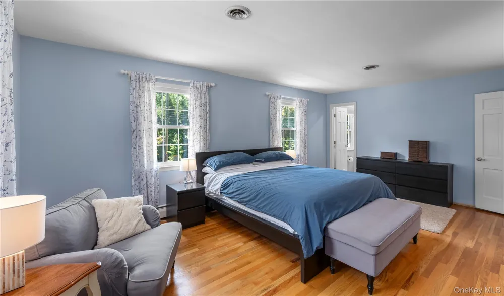 12 Sickletown Road Pearl River, NY 10965