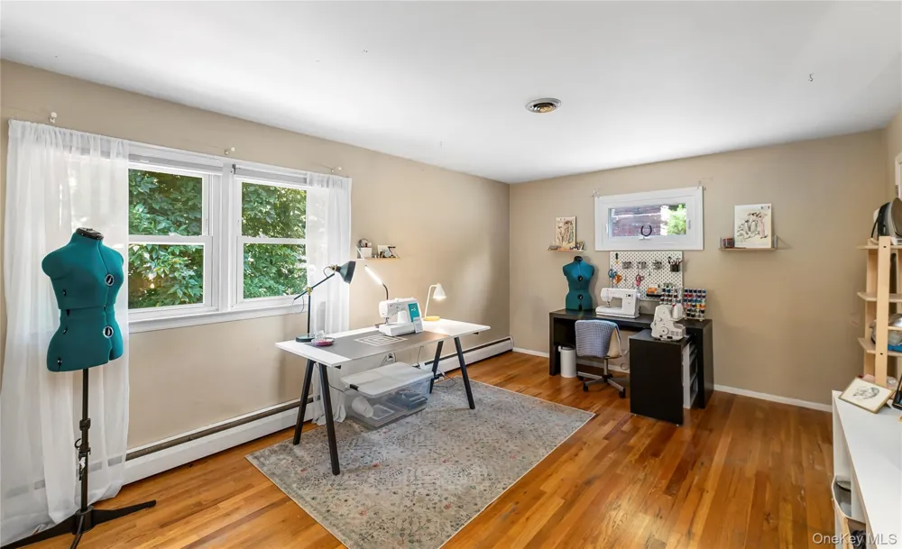 12 Sickletown Road Pearl River, NY 10965