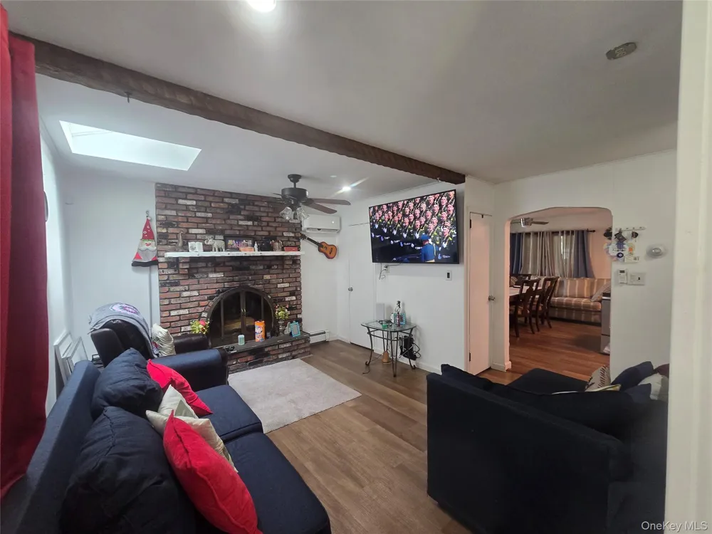 20 Birch Avenue Farmingville, NY 11738