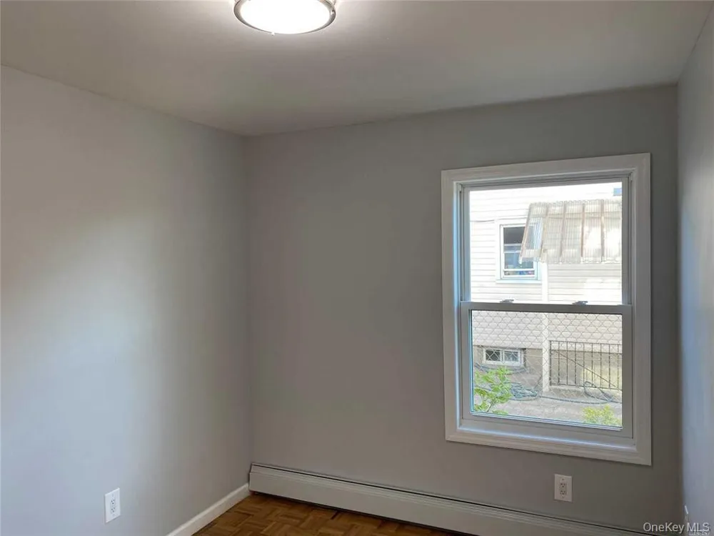 158 Rhodes Avenue Hempstead, NY 11550