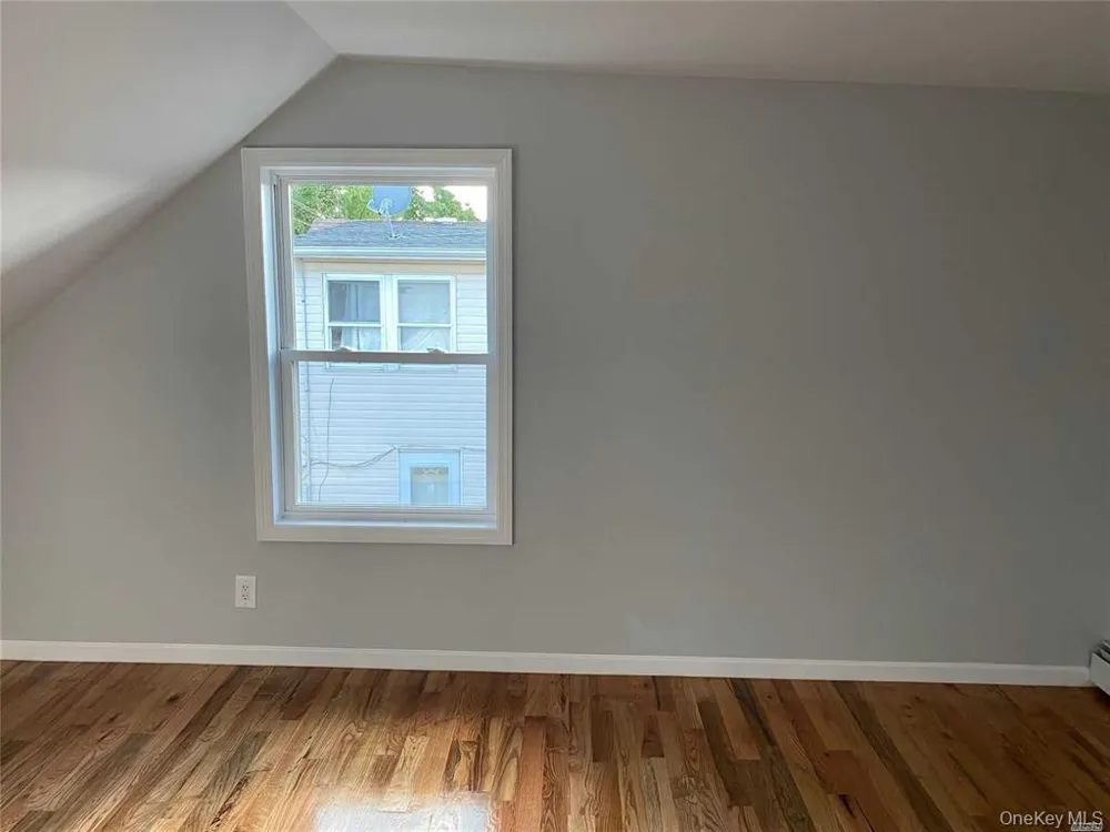 158 Rhodes Avenue Hempstead, NY 11550
