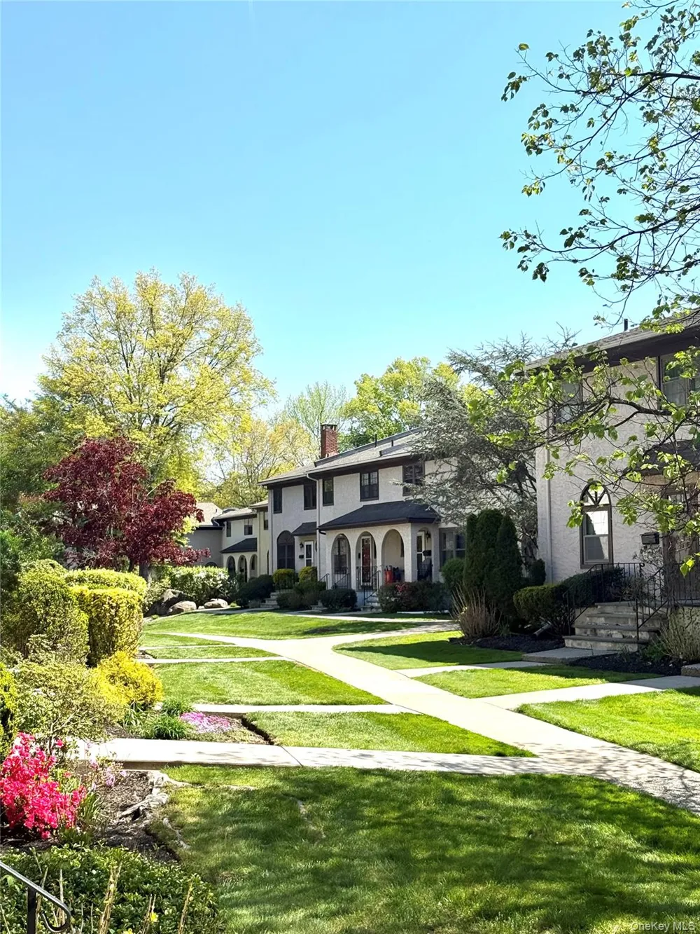 164 Somerset Drive Suffern, NY 10901