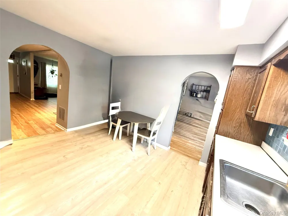 164 Somerset Drive Suffern, NY 10901