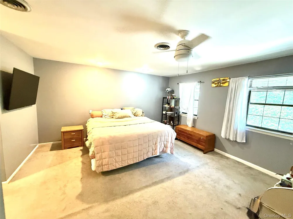 164 Somerset Drive Suffern, NY 10901
