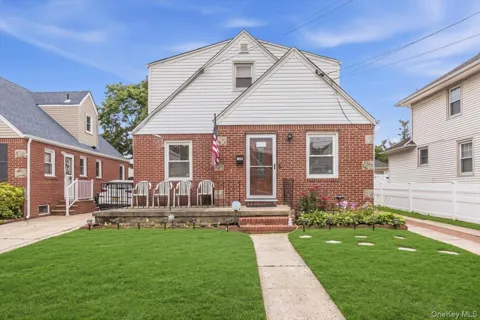 120 10th Street