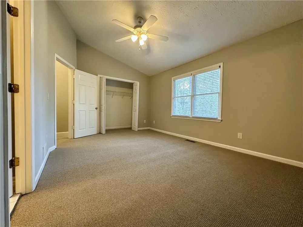 1016 Kennesborough Road NW Kennesaw, GA 30144