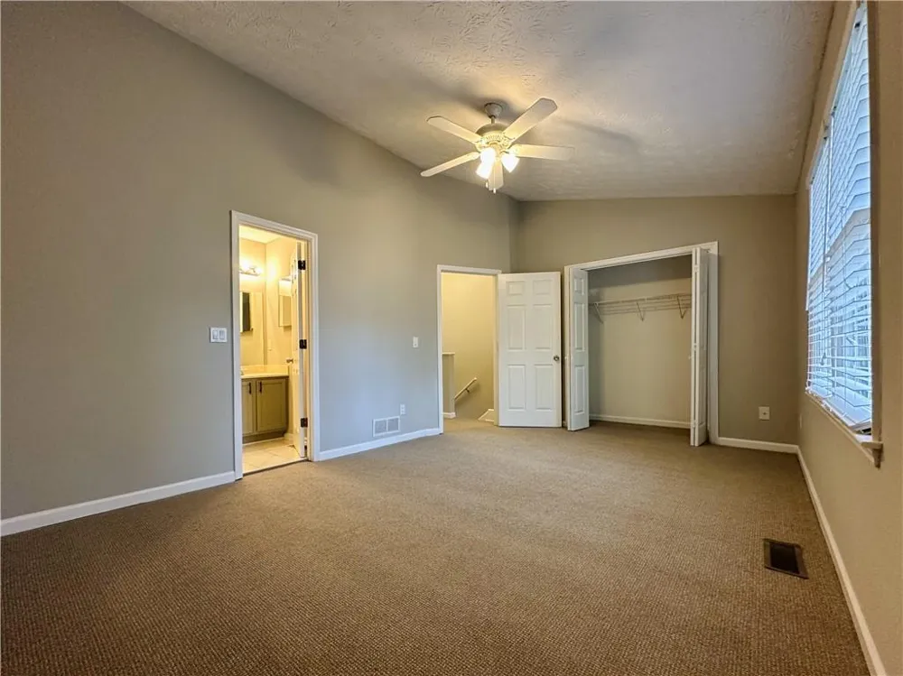 1016 Kennesborough Road NW Kennesaw, GA 30144
