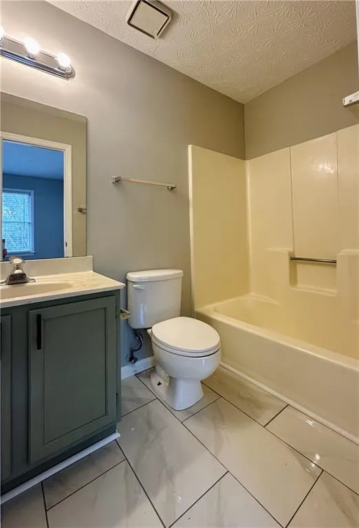 1016 Kennesborough Road NW Kennesaw, GA 30144