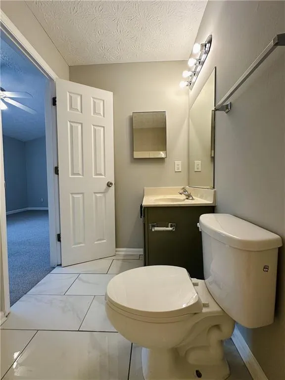 1016 Kennesborough Road NW Kennesaw, GA 30144