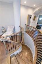 121 Via Roma Woodstock, GA 30188