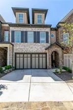 121 Via Roma Woodstock, GA 30188