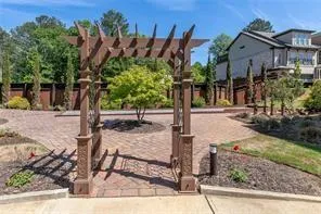 121 Via Roma Woodstock, GA 30188
