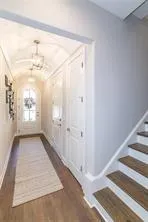 121 Via Roma Woodstock, GA 30188