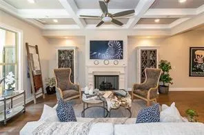 121 Via Roma Woodstock, GA 30188