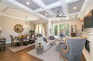 121 Via Roma Woodstock, GA 30188