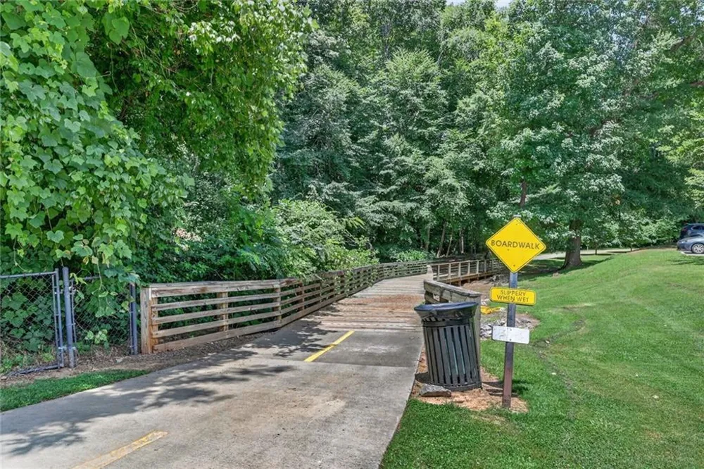 3650 Ashford Dunwoody Road NE #516 Brookhaven, GA 30319