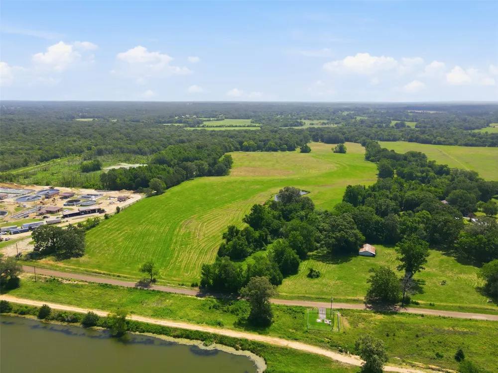 CR 4510 Mt Pleasant, TX 75455