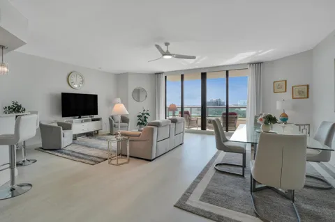 3620 Gardens Parkway #802b
