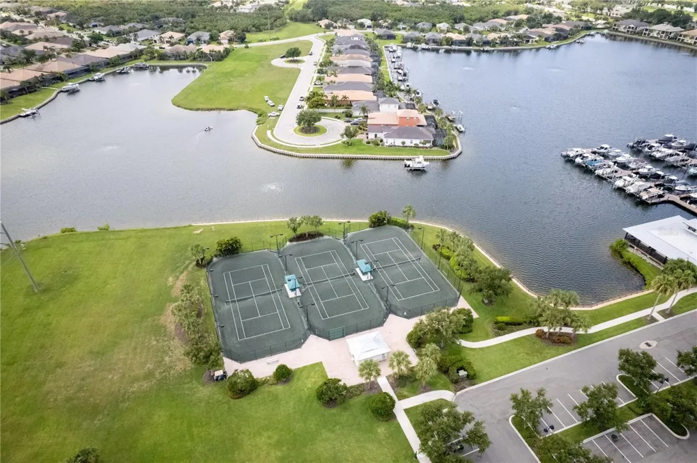 1030 TIDEWATER SHORES LOOP #104 Bradenton, FL 34208