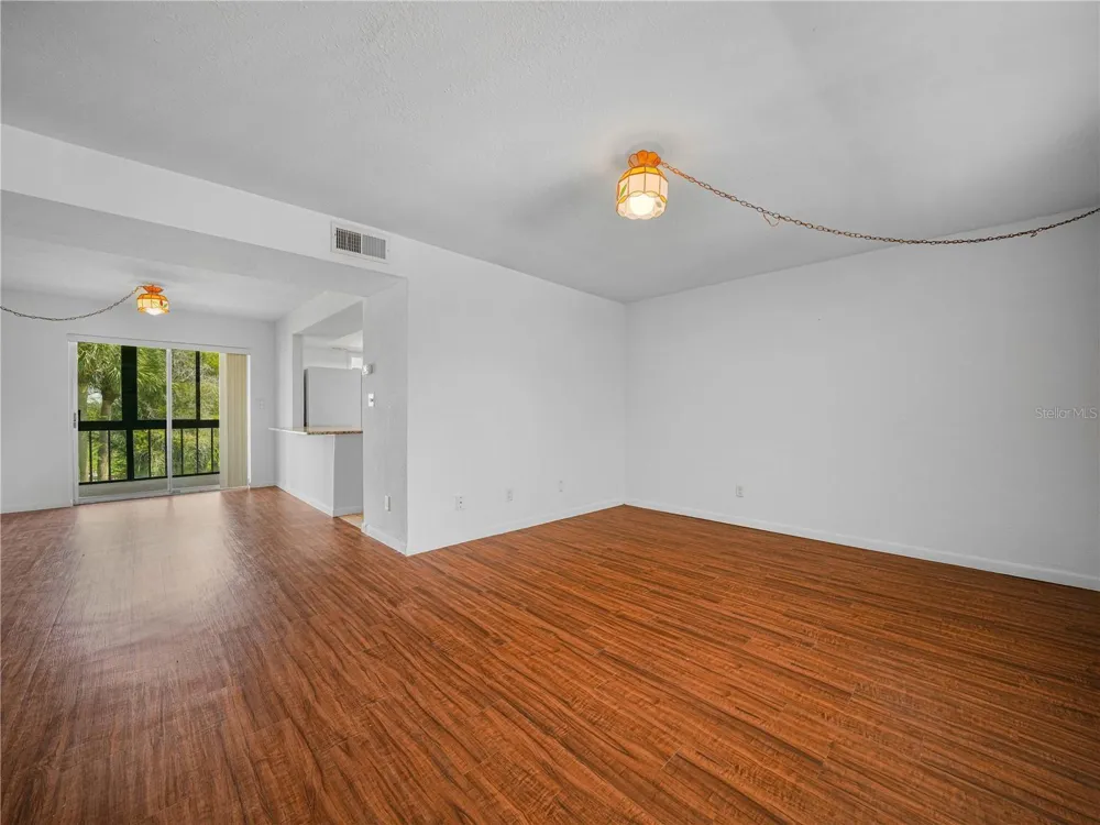 1130 LAKE PARKER AVENUE #A301 Lakeland, FL 33805