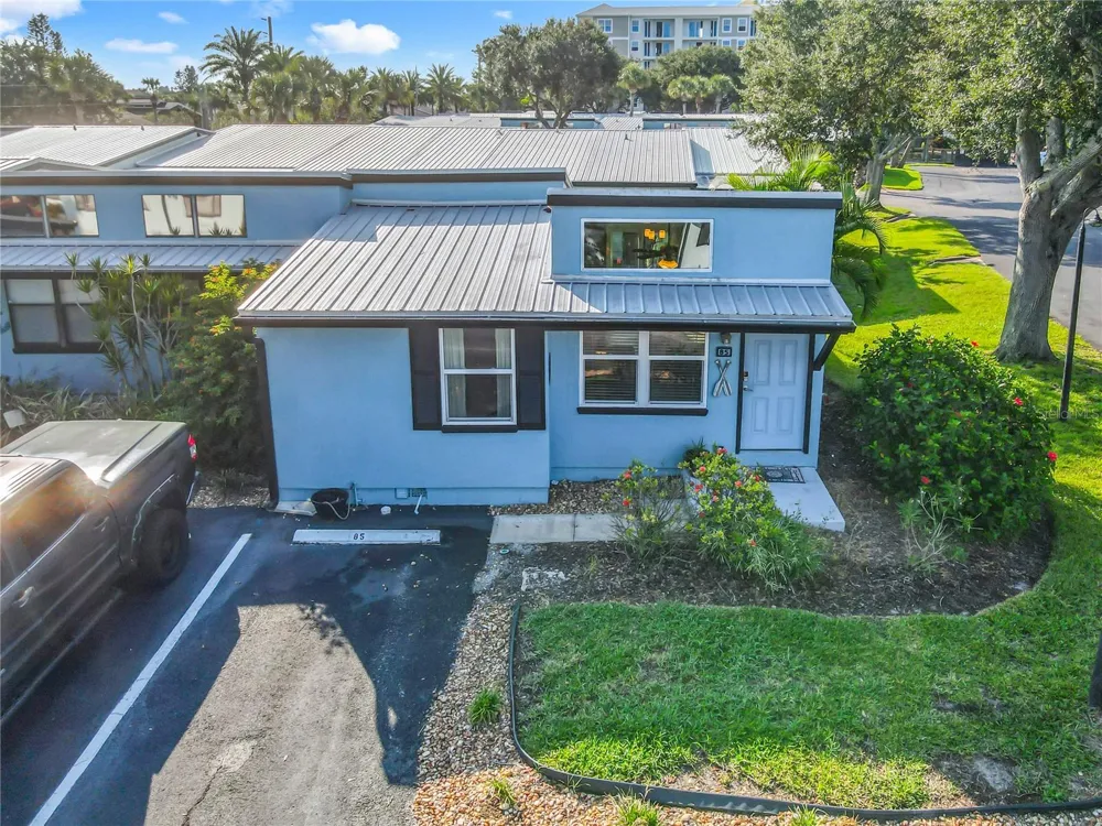 85 HEATHER POINT COURT #850 New Smyrna Beach, FL 32169