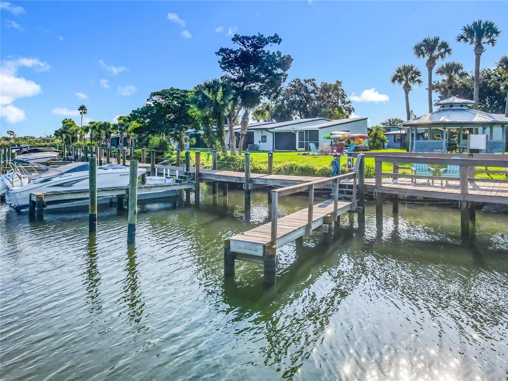 85 HEATHER POINT COURT #850 New Smyrna Beach, FL 32169