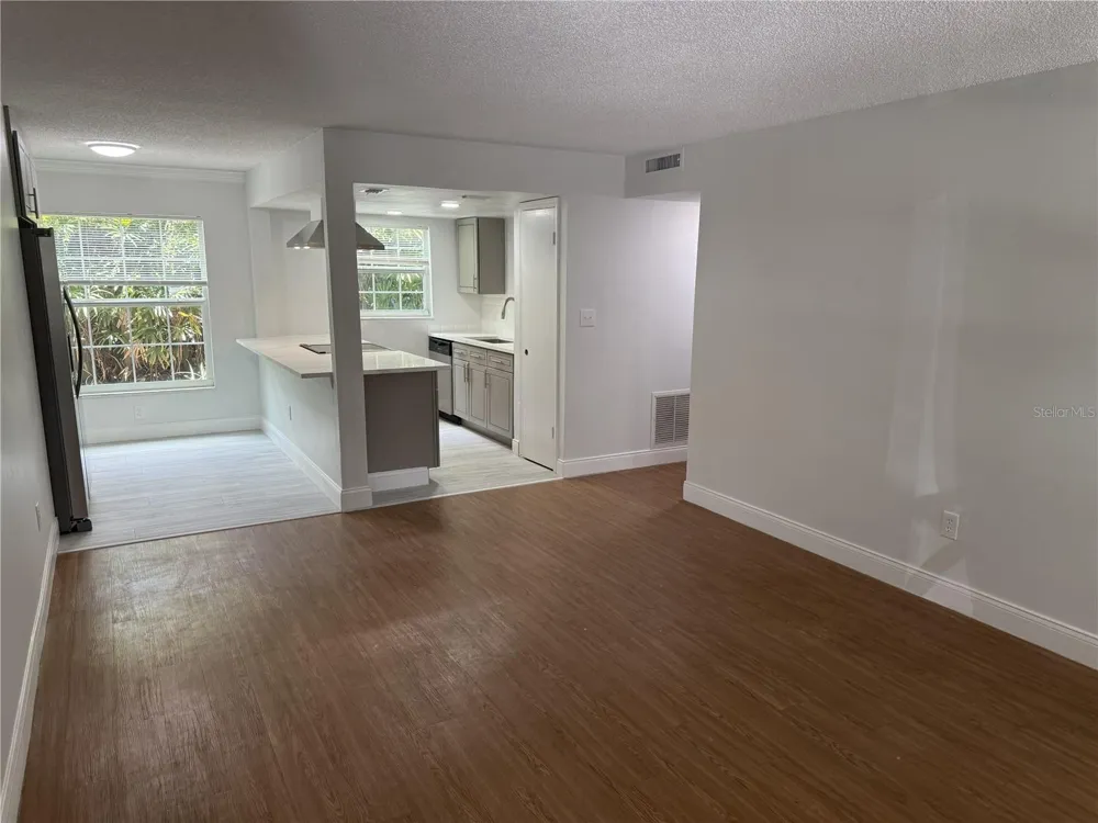 726 EDGEWATER DRIVE #2 Orlando, FL 32804