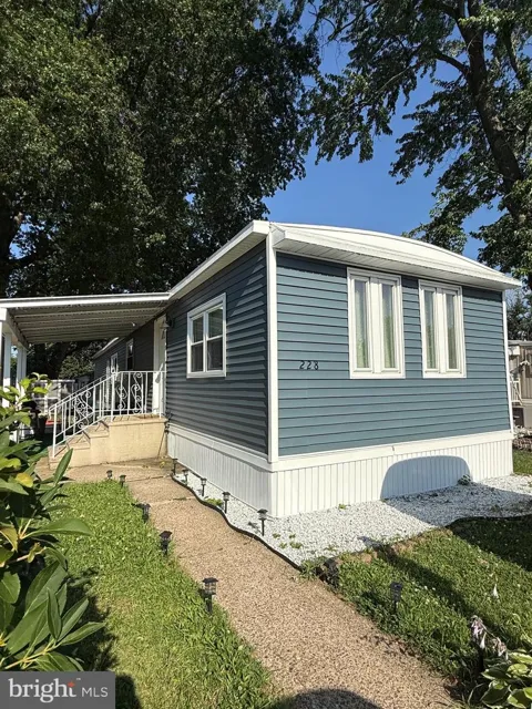 228 JOHNSON DRIVE